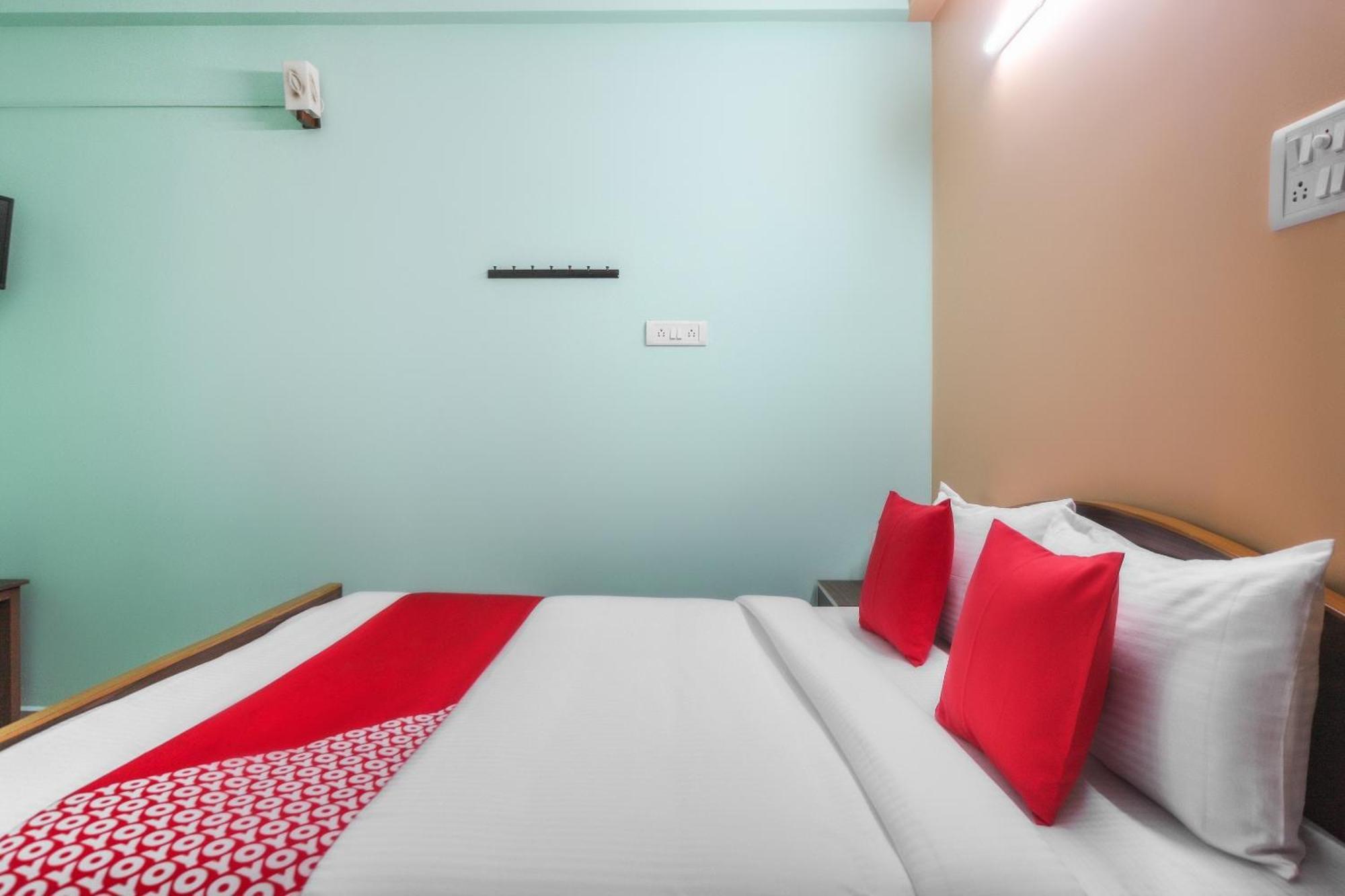 צ'נאי Oyo Modern Guest House מראה חיצוני תמונה